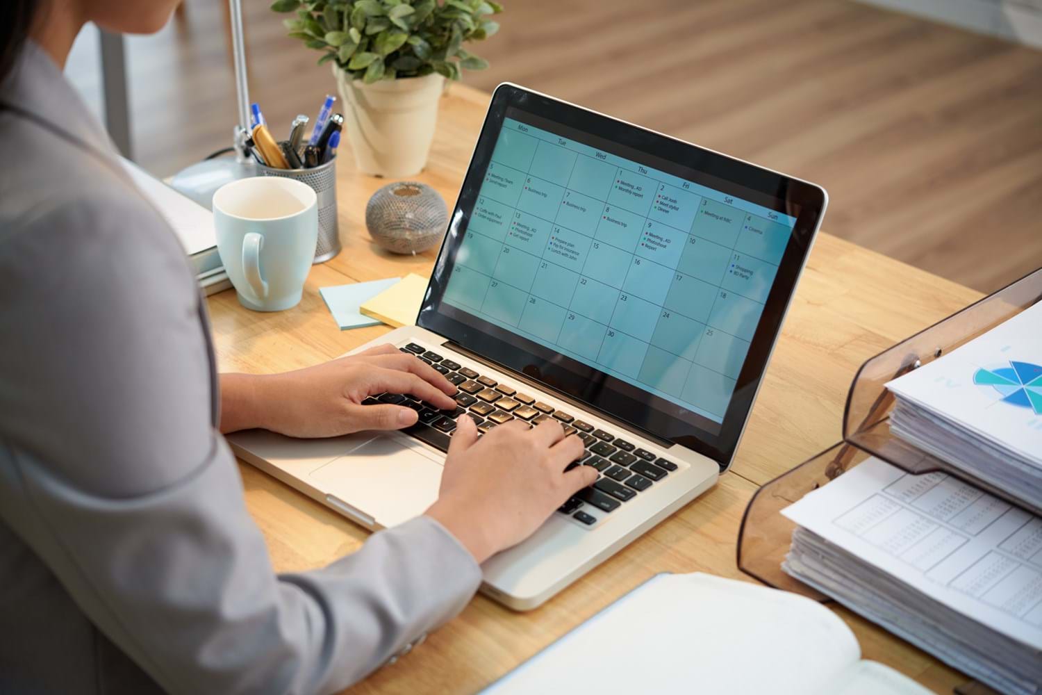 Employee Calendar Hybrid Work Notice